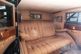 1933%20Rolls-Royce%20Phantom%20II%20Special%20Brougham%20by%20Brewster%20(3).jpg
