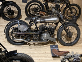 Brough%20Superior%20MK1%20SV%20980cc%201924%20-%20UK%20-%20Brough%20Michael.jpg